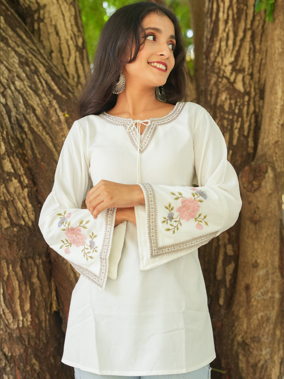 Atha Fashion Women Embroidered Pure Cotton Round Neck Tunic