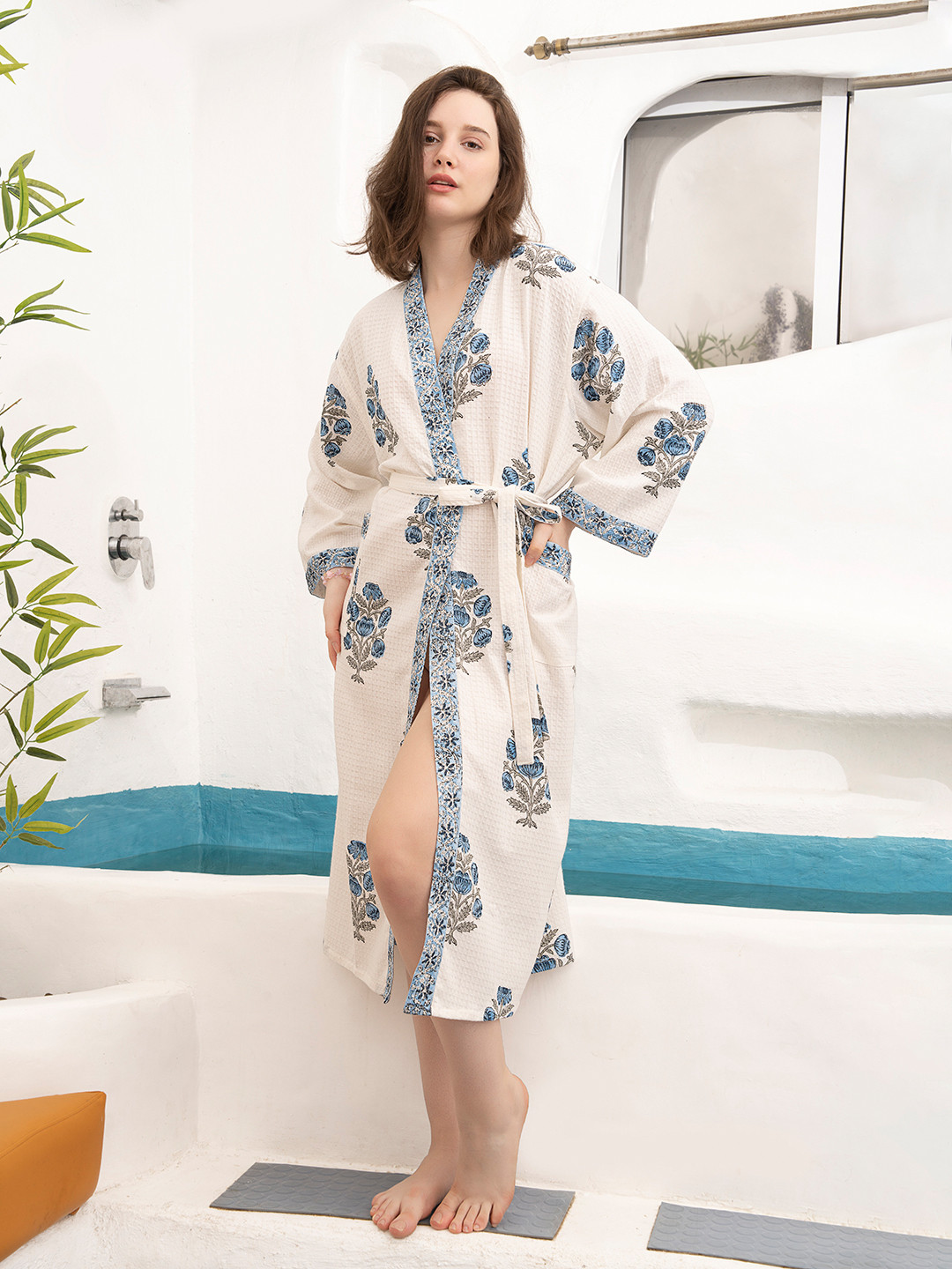 LacyLook Women White & Blue Printed Cotton Bath Robe