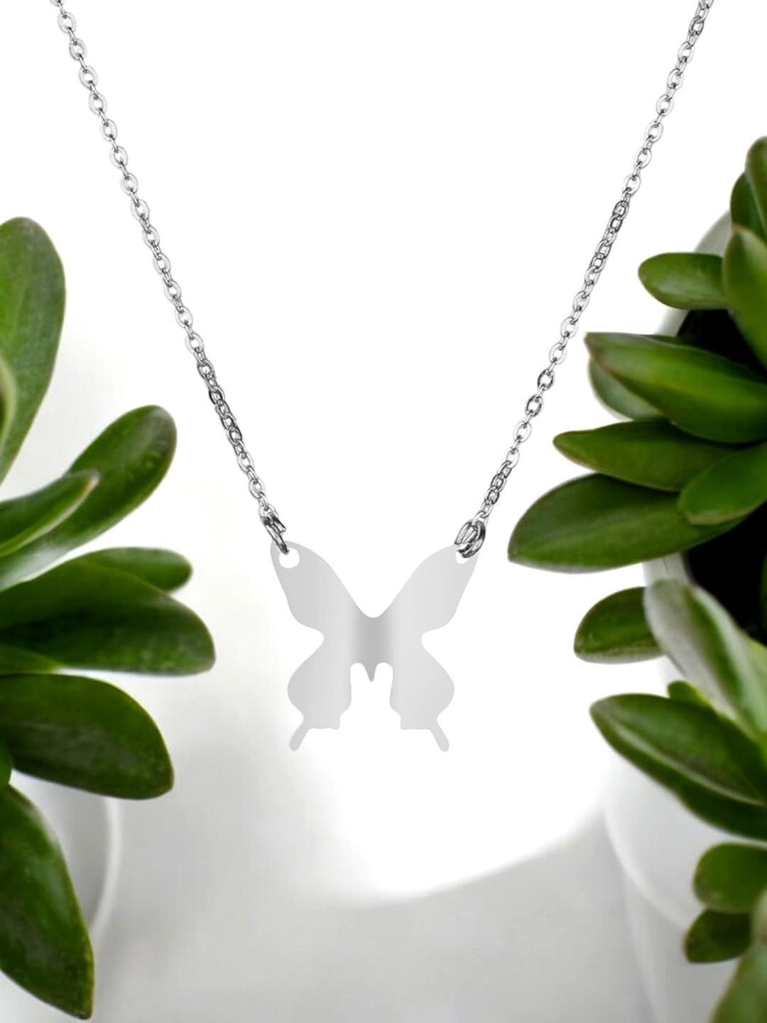 DressBerry Girls 925 Sterling Silver Flying Butterfly Pendant with Chain