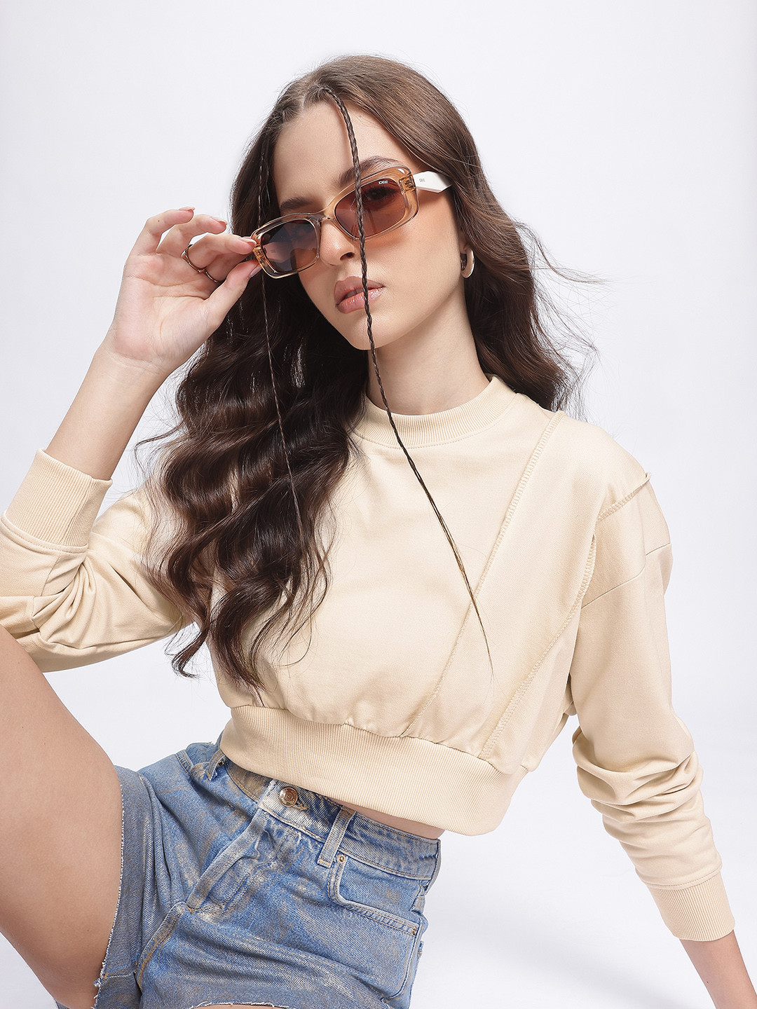 DressBerry Upturn Stitch Crop Sweatshirt