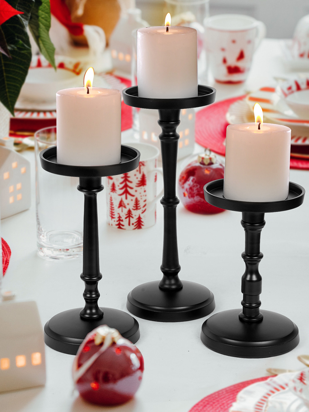 TIED RIBBONS Black 3 Pieces Textured Candle Holder