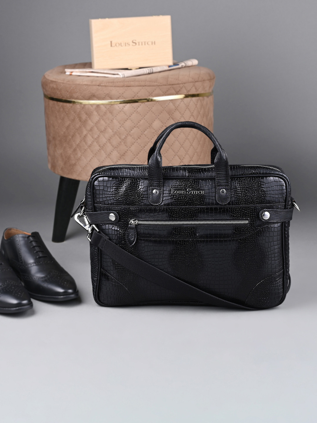 LOUIS STITCH Men Textured Leather Dual Tone Laptop Bag