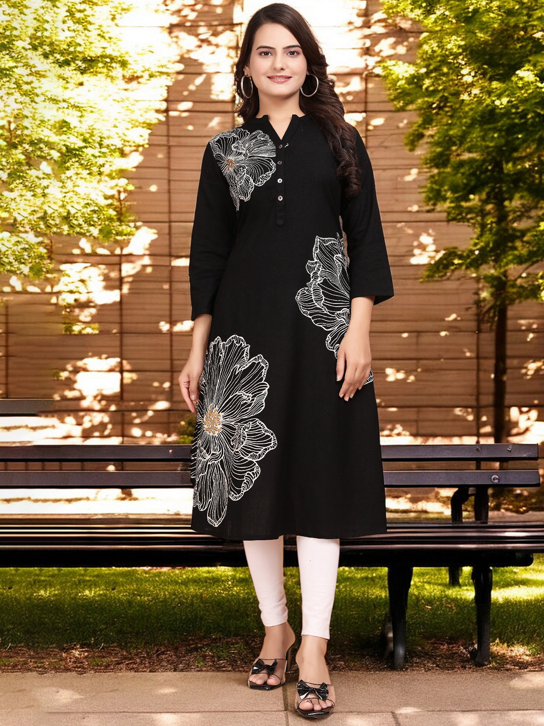 VORHIZA Women Printed Straight Kurta