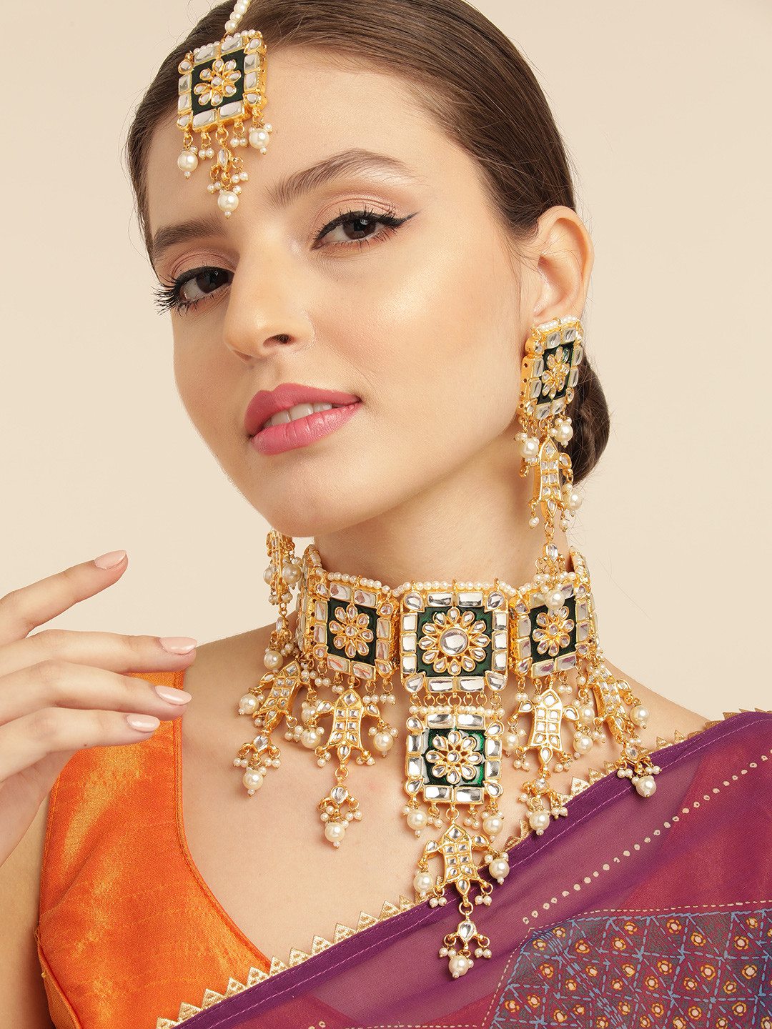 House of Pataudi Kundan Gold Tone Handmade Premium Chokar Necklace Set