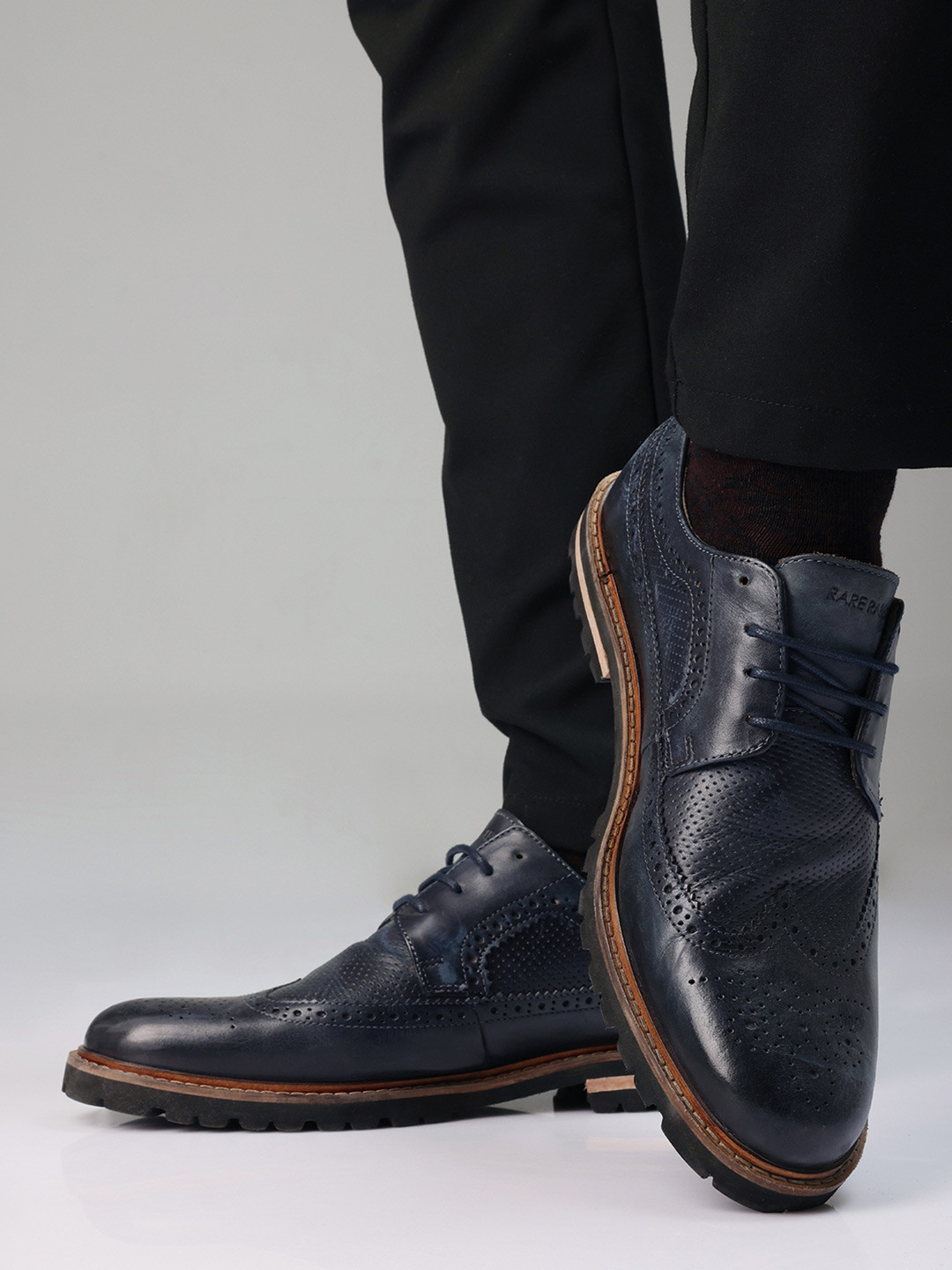 RARE RABBIT Men Formal Textured Brogues