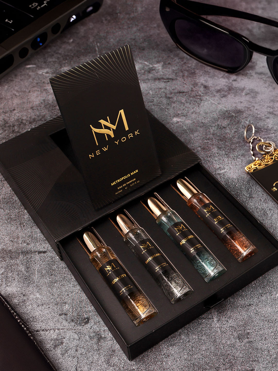 Nourish Mantra NM New York Set of 4 Metropolis Man Luxury Perfume