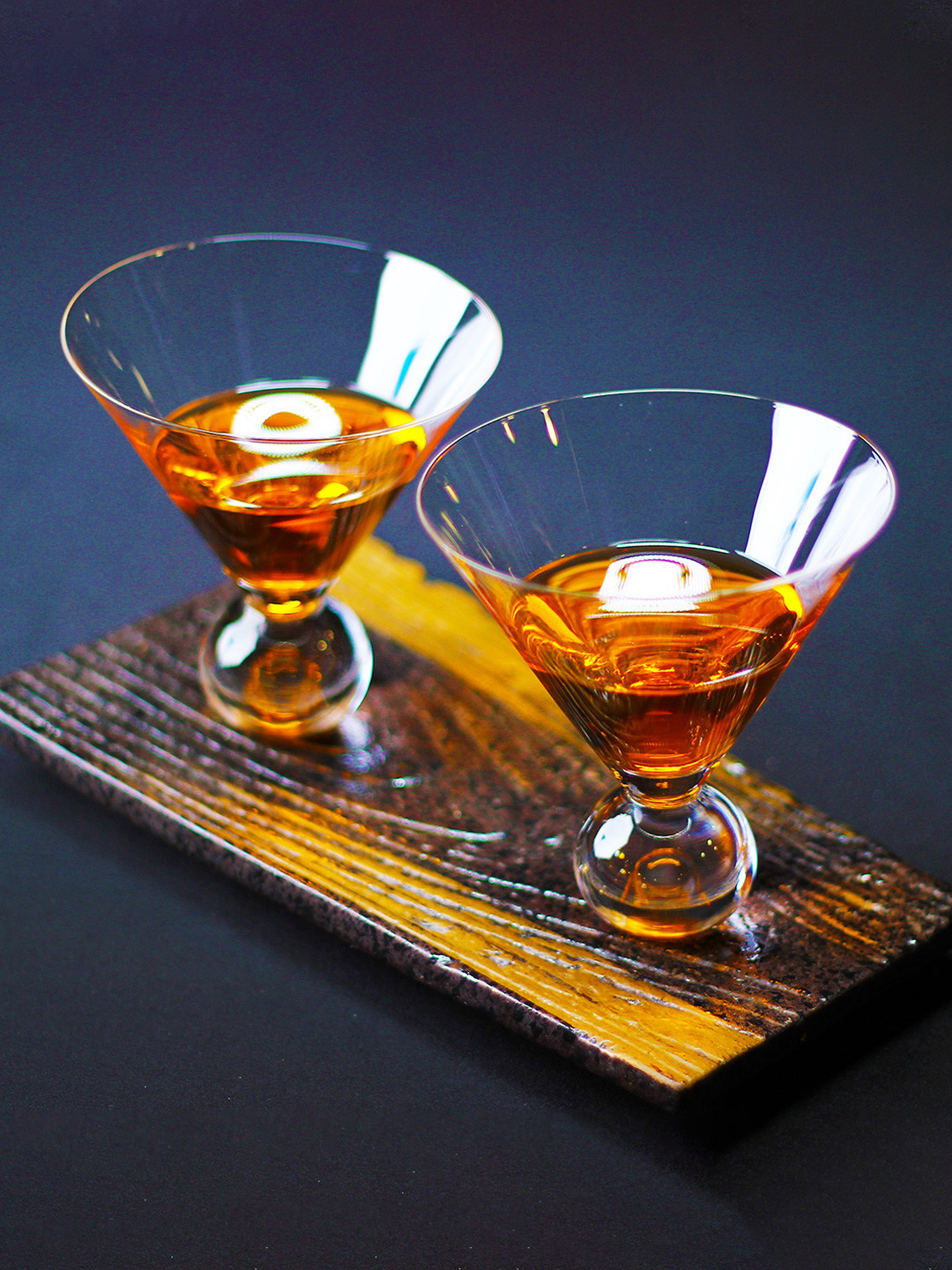 MELBIFY Transparent 2 Pieces Luxury Ball Martini Bar Glass 350 ml