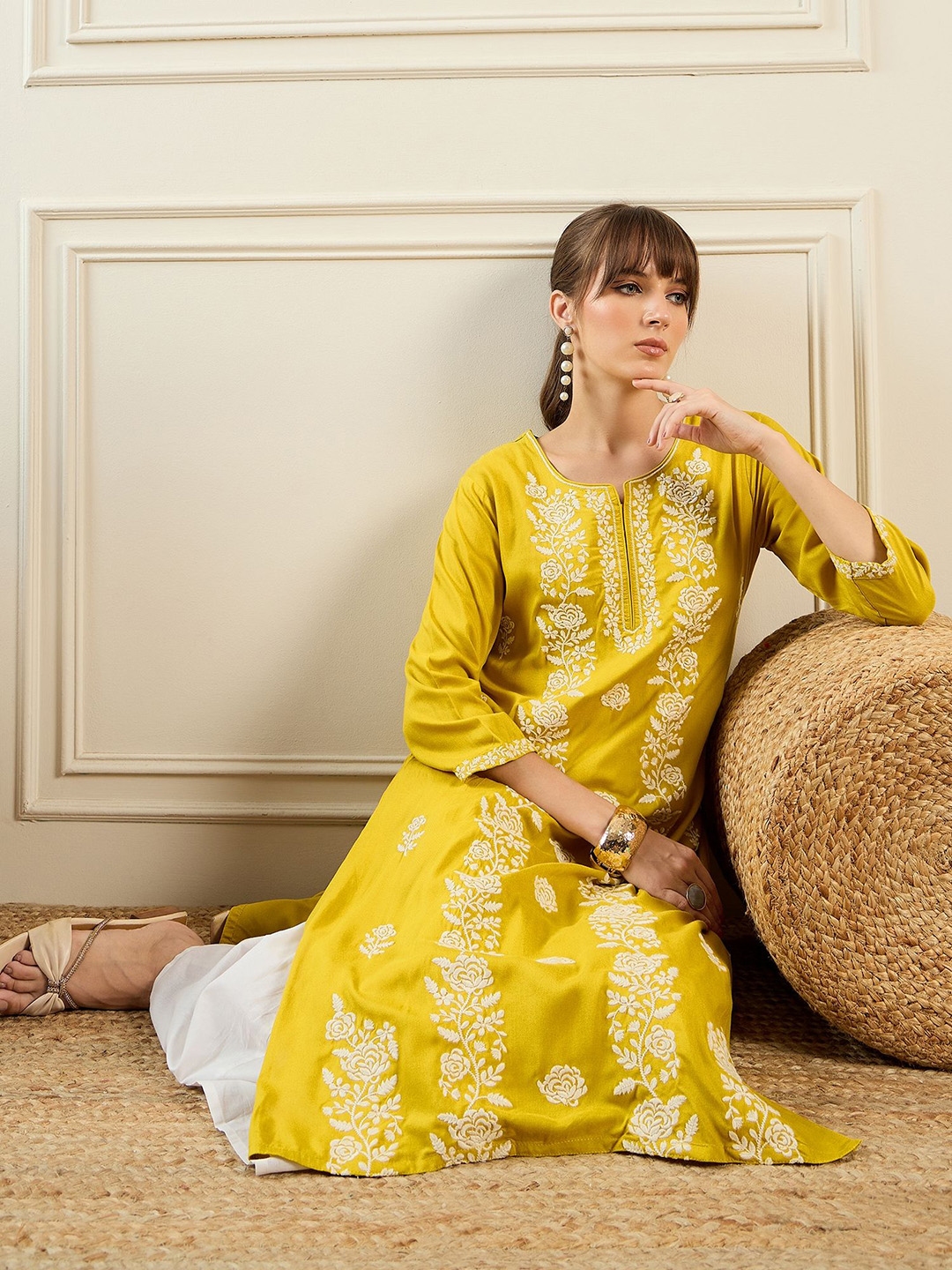 Indo Era Women Floral Embroidered Thread Work Floral Kurta - Kurtas for Women 30962917 | Myntra