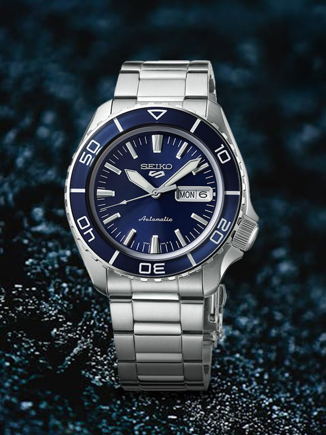 SEIKO Men Dial & Stainless Steel Bracelet Style Straps Analogue Automatic Watch SRPK97K1