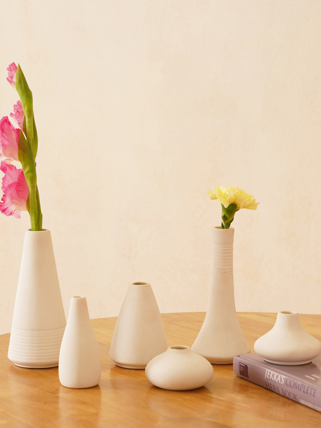 PUREZENTO Japenese Ikeban White 6 Pieces Flower Vases