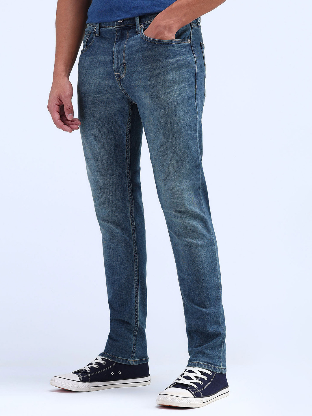Flying Machine Men Prince Slim Fit Light Fade Stretchable Jeans