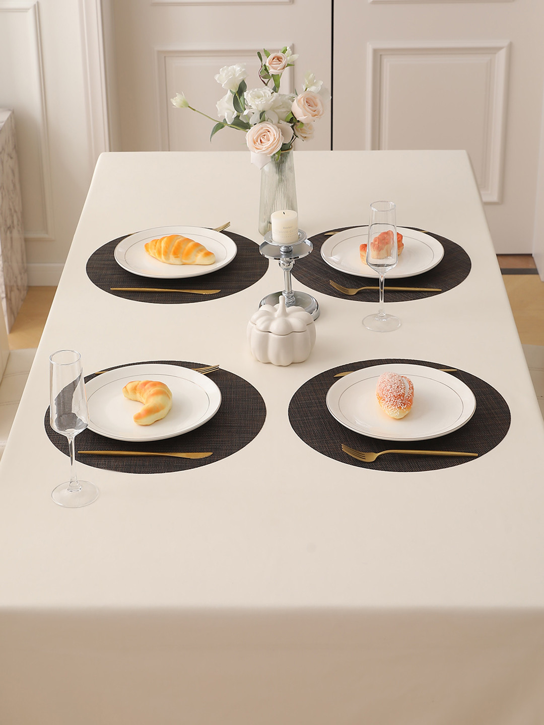 HOKIPO 4Pcs Brown Round Table Placemats