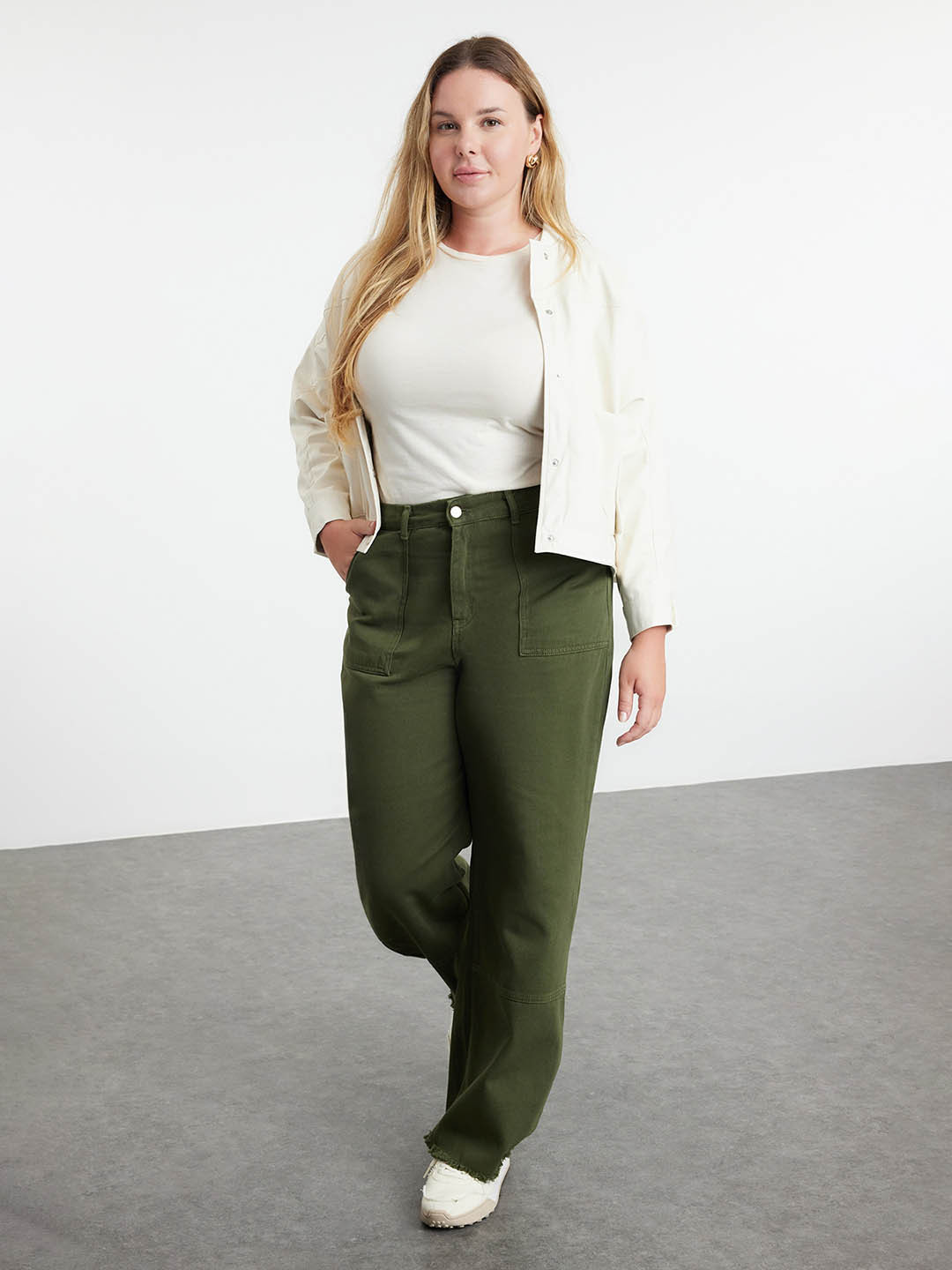 Trendyol Women Low Distress Jeans