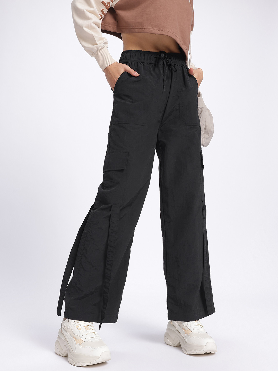 DressBerry Women Tab Detail Cargo-Style Trousers