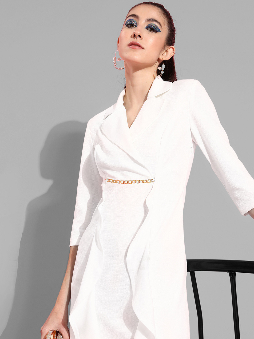 Chemistry Women's Off White Solid Double Breasted Knee Length Blazer Party Dress