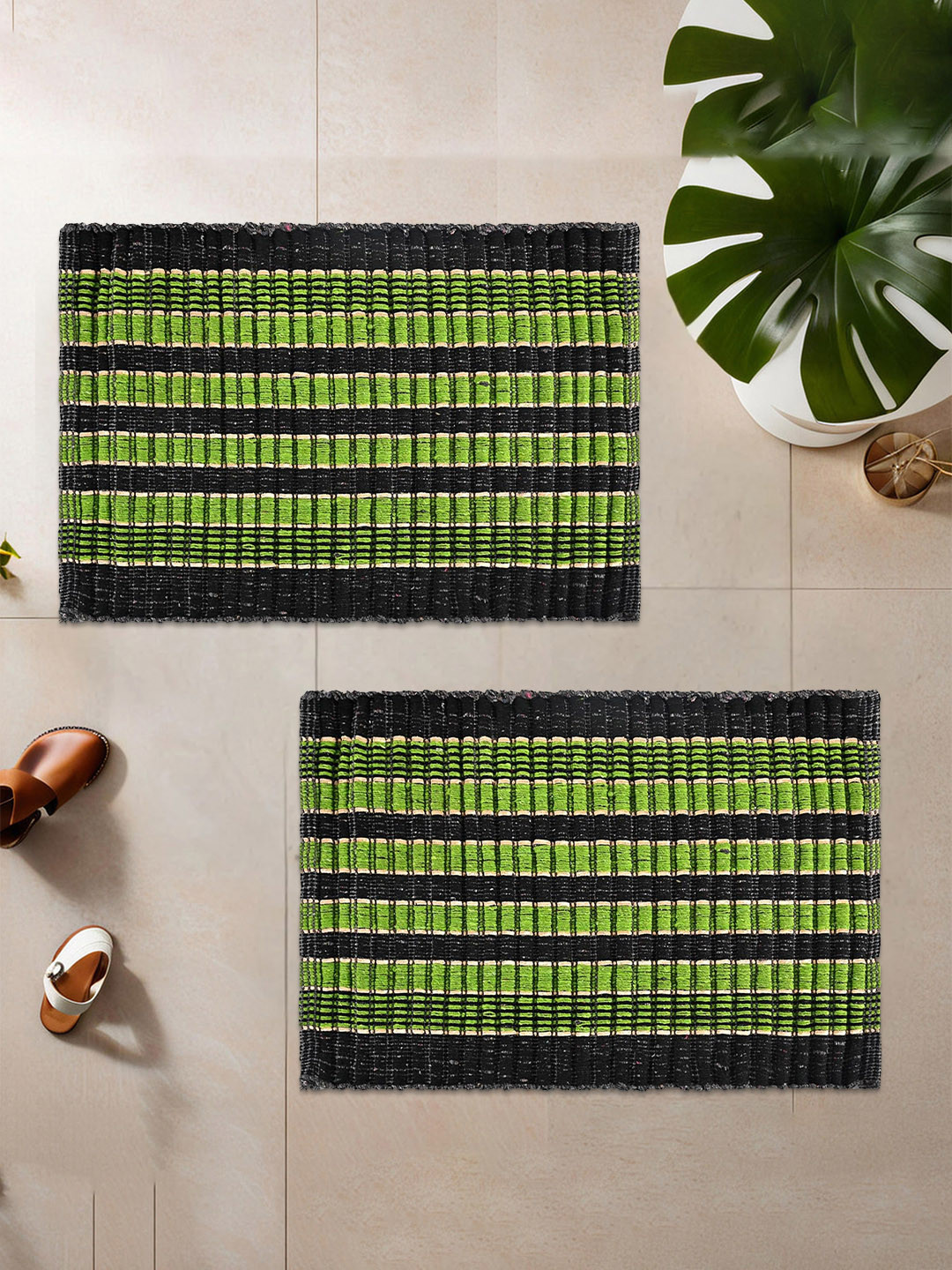 Kuber Industries Green & Black 2 Pieces Textured Cotton Anti-Slip Doormats
