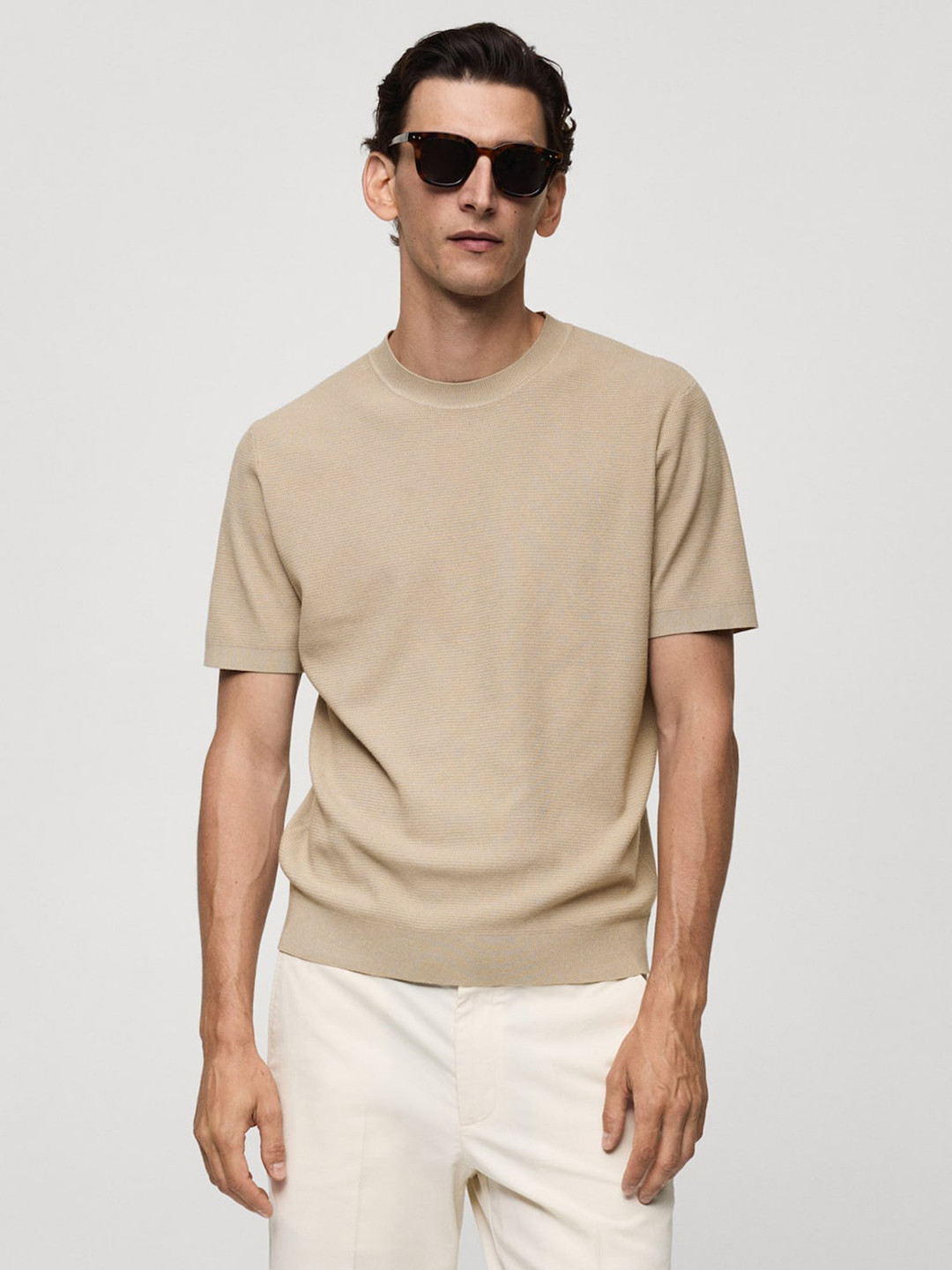 MANGO MAN Textured T-shirt