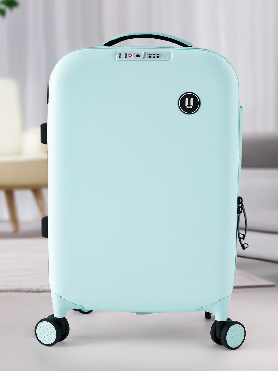 THE CLOWNFISH Valencia Water Resistant Hard-Sided Cabin Trolley Bag