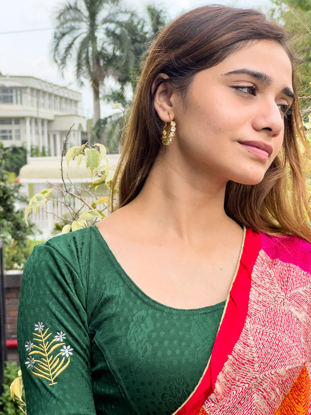 Bindigasm's Advi Floral Embroidered Stretchable Slip-On Saree Blouse