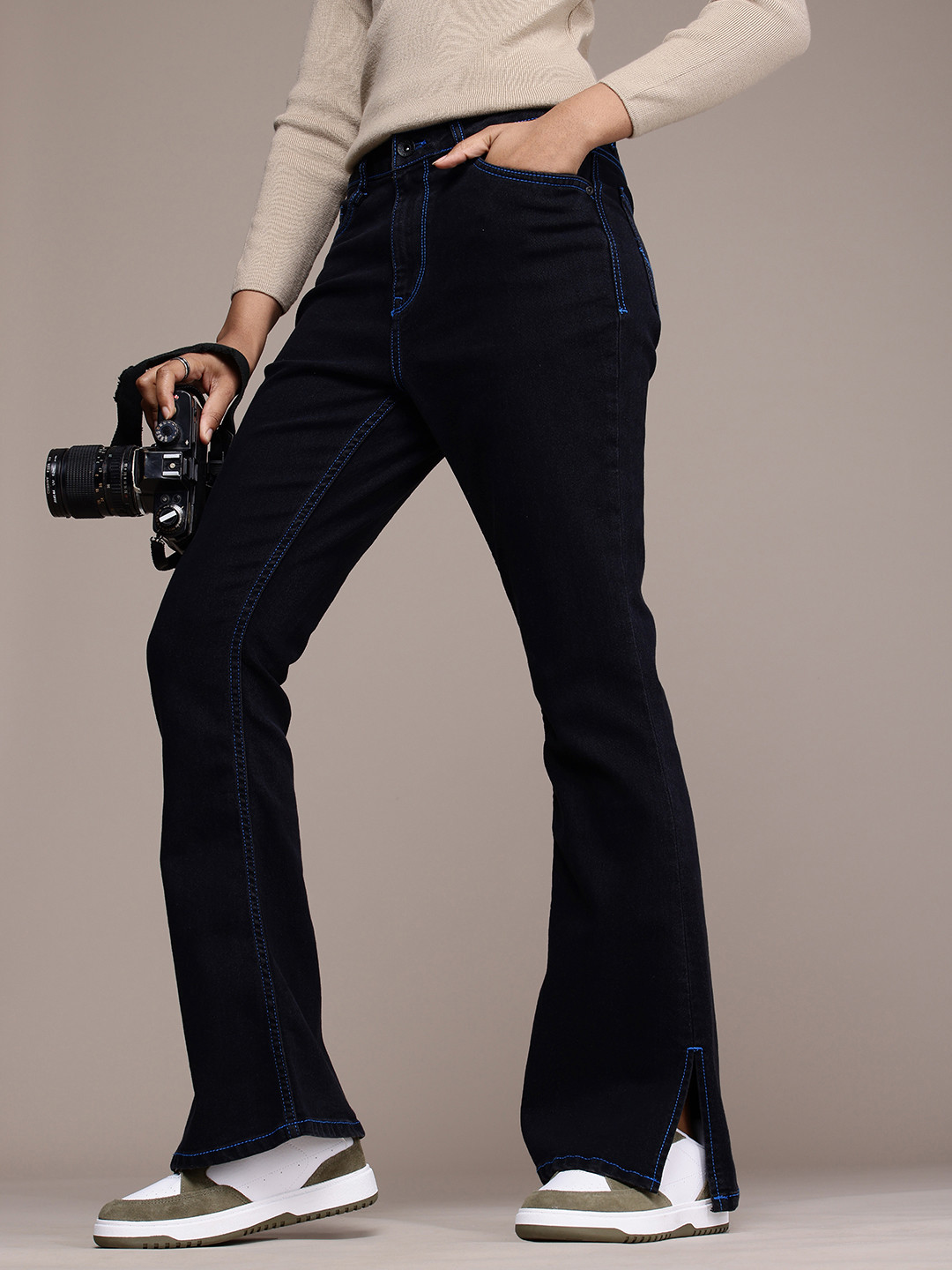 The Roadster Life Co. Women Skinny Bootcut High-Rise Stretchable Jeans