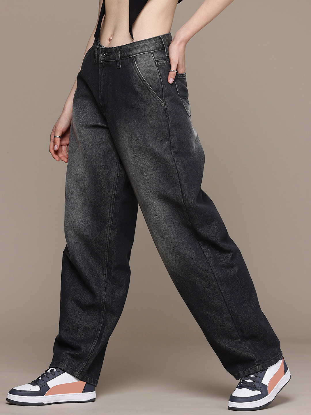The Roadster Life Co. Women Skater Fit  Cotton Jeans