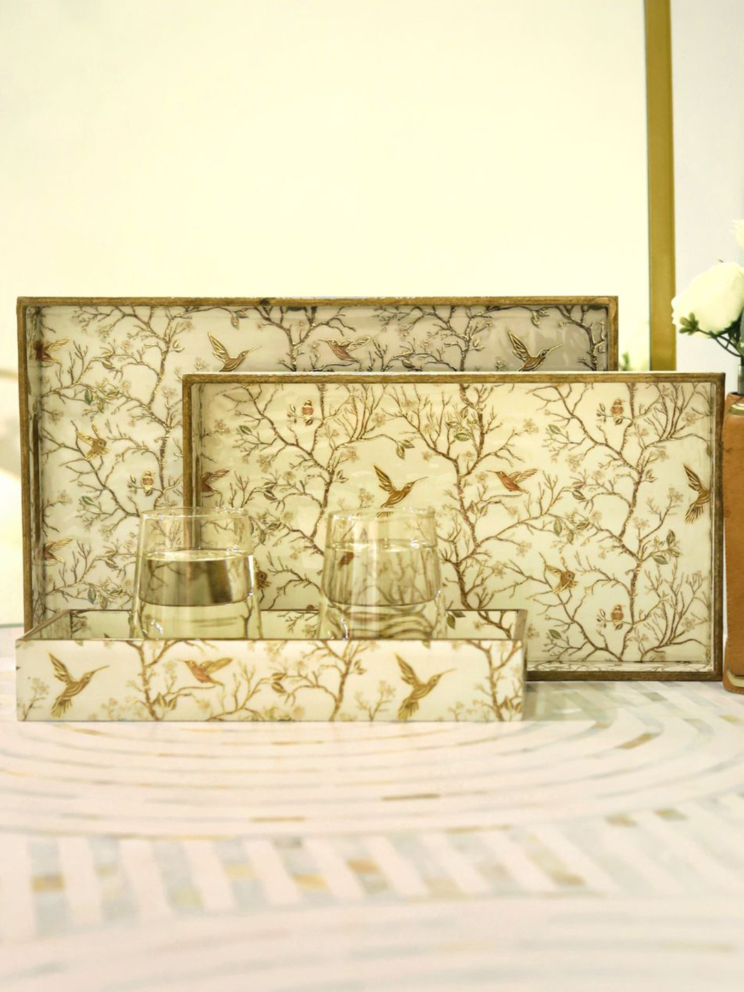 CasaGold White & Beige White Bird Printed 3 Pieces Wooden Resin Tray