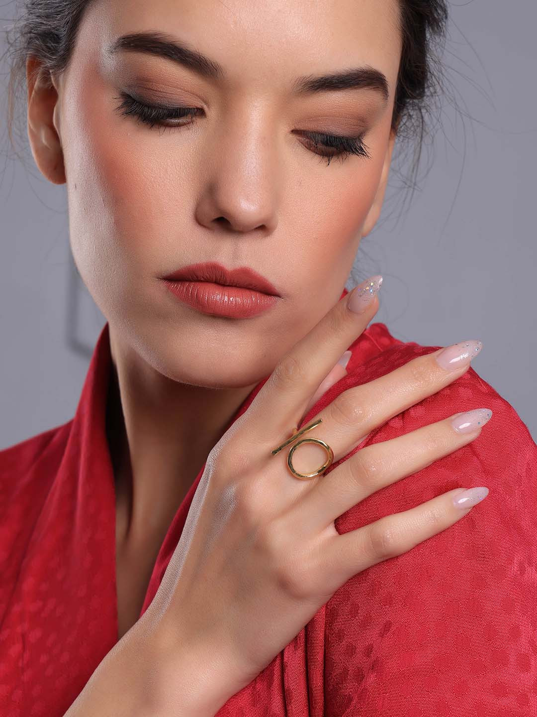 ROYAL PITARAH Circle of Life Gold-Plated Adjustable Finger Ring