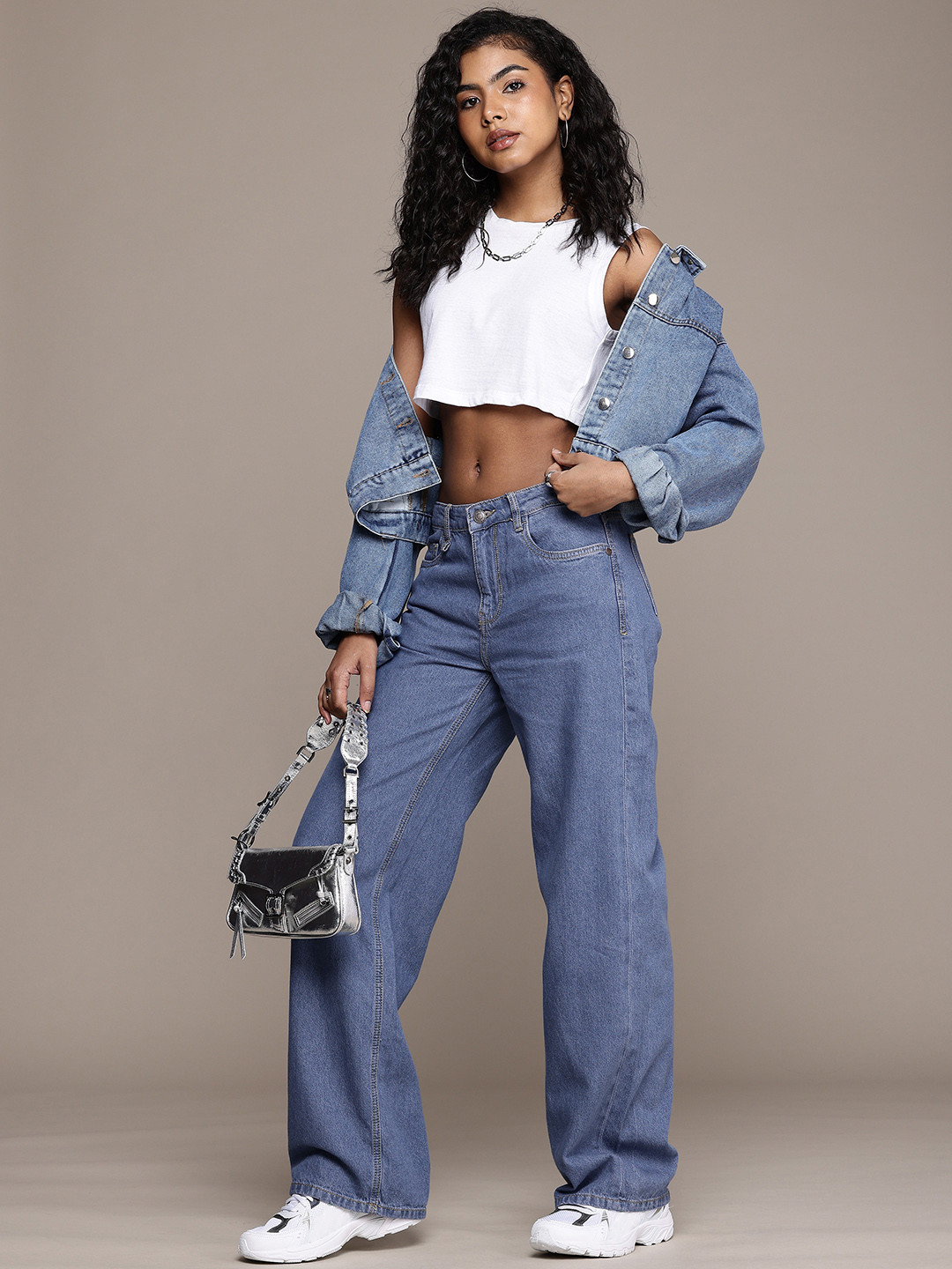 The Roadster Life Co. Women Pure Cotton Low-Rise 90s Baggy Jeans