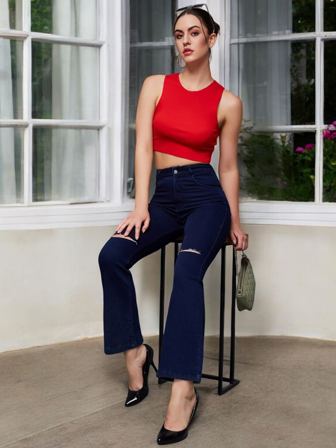 Miss Chase Women Solid Slash Knee Bootcut High-Rise Stretchable Jeans