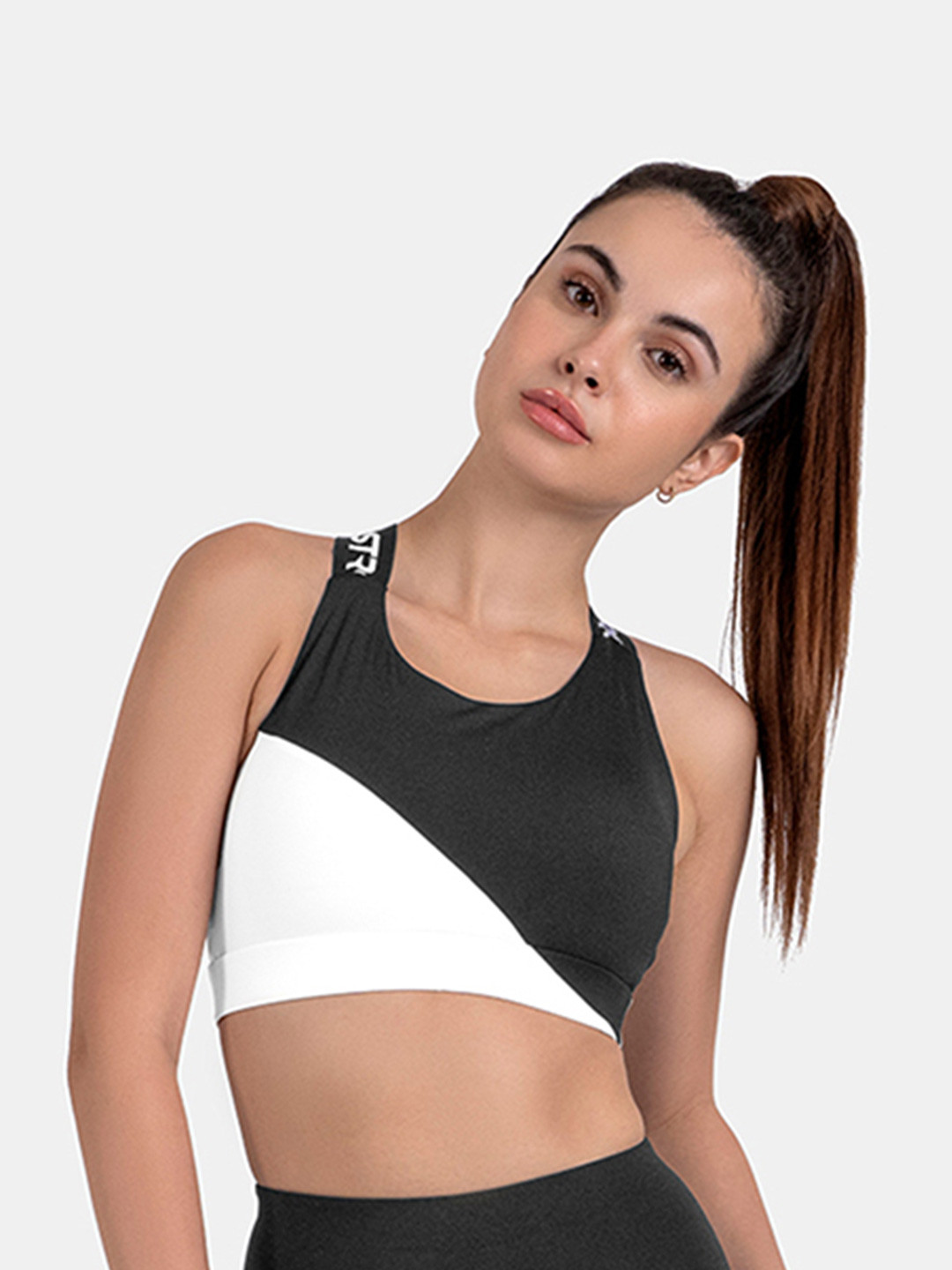 STRCH Colourblocked Women Bra Medium Coverage