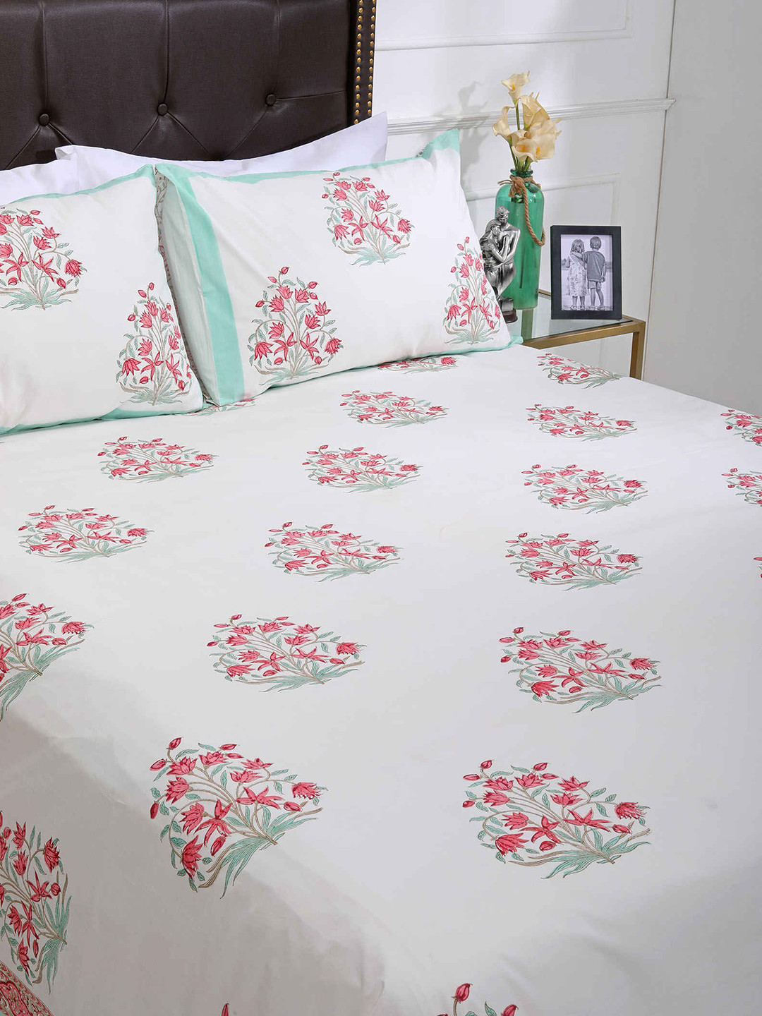 SHAHENAZ Turquoise Blue Floral Cotton 180 TC Queen Fine Bedsheet with 2 Pillow Covers-90 x 108 inches