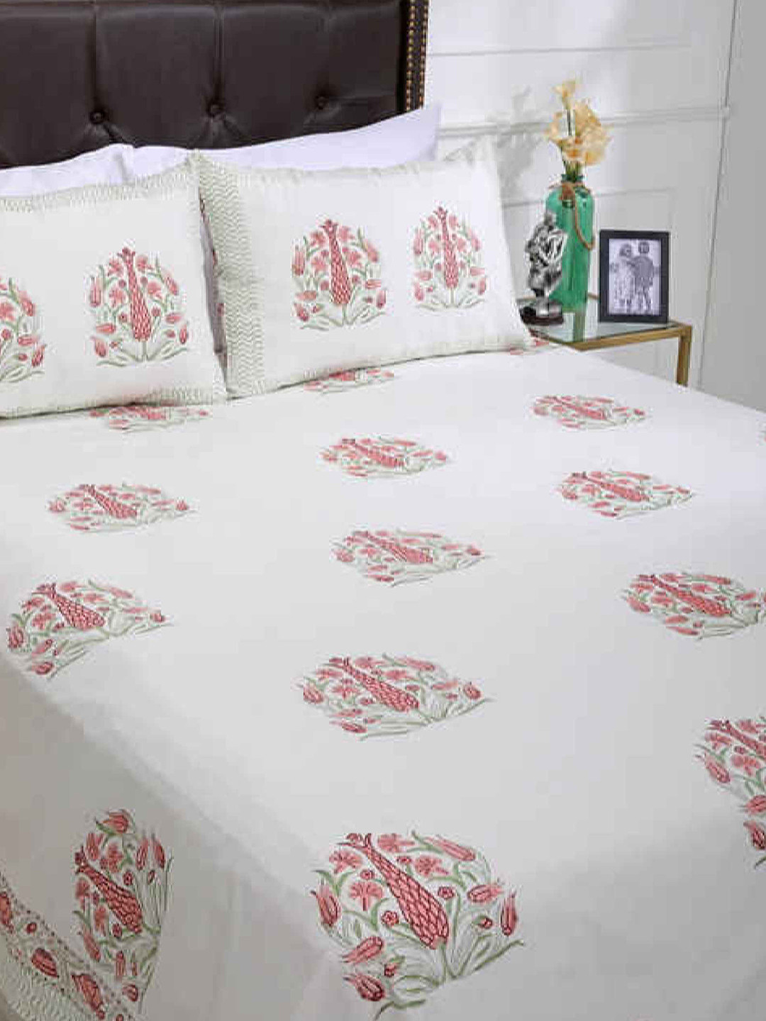 SHAHENAZ Bagh-E-Kaamil Pink Ethnic Motifs Cotton 180 TC Queen Fine Bedsheet with 2 Pillow Covers-90 x 108 inches