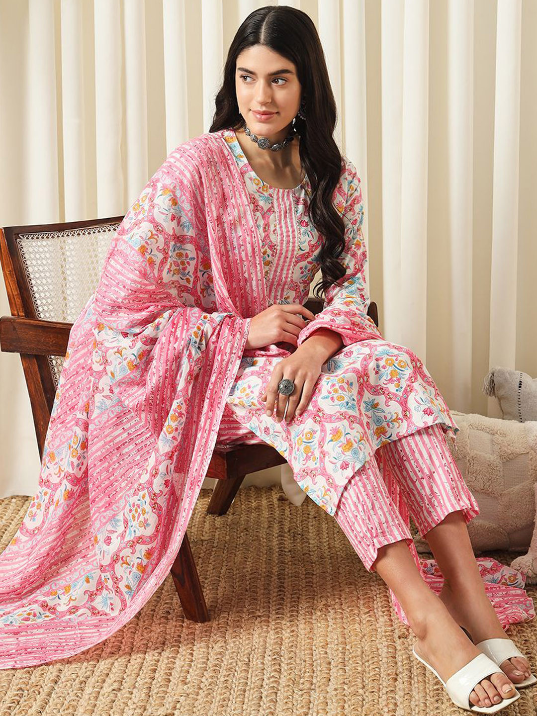 KEOSA Women Floral Printed Regular Pure Cotton Kurta with Trousers & With Dupatta