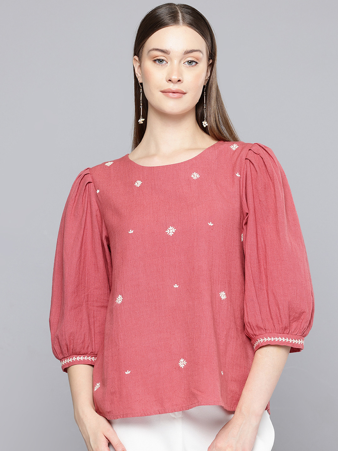 SCOUP Floral Embroidered Linen Top