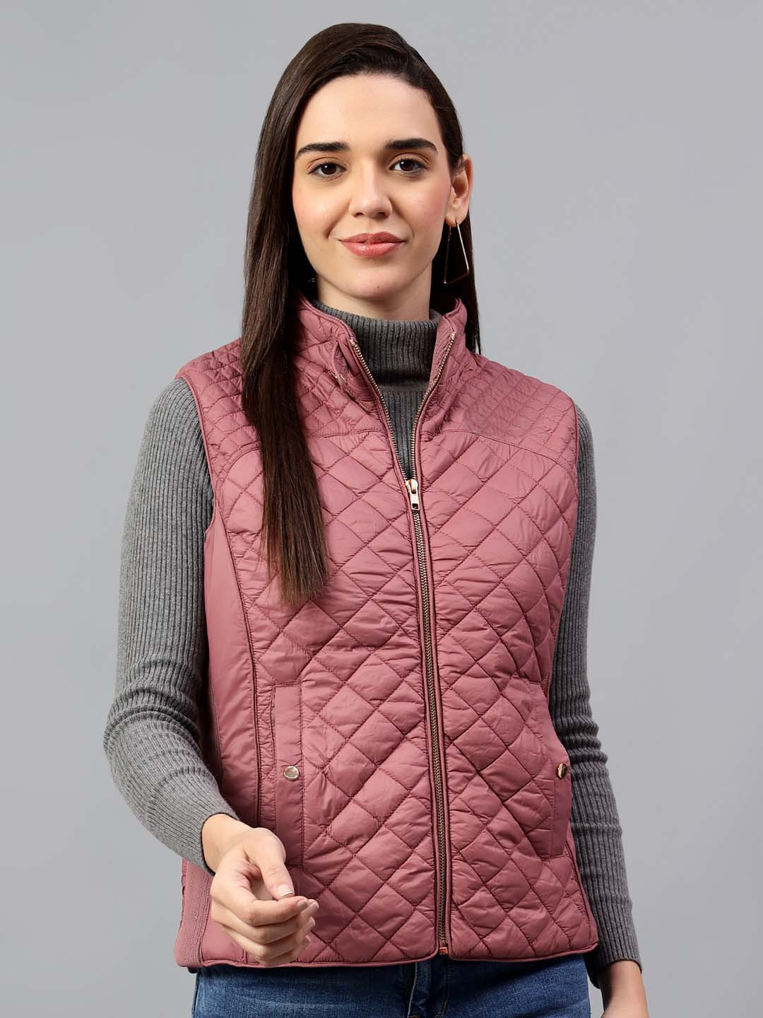Cantabil Women Sleeveless Winter Quilted Jacket