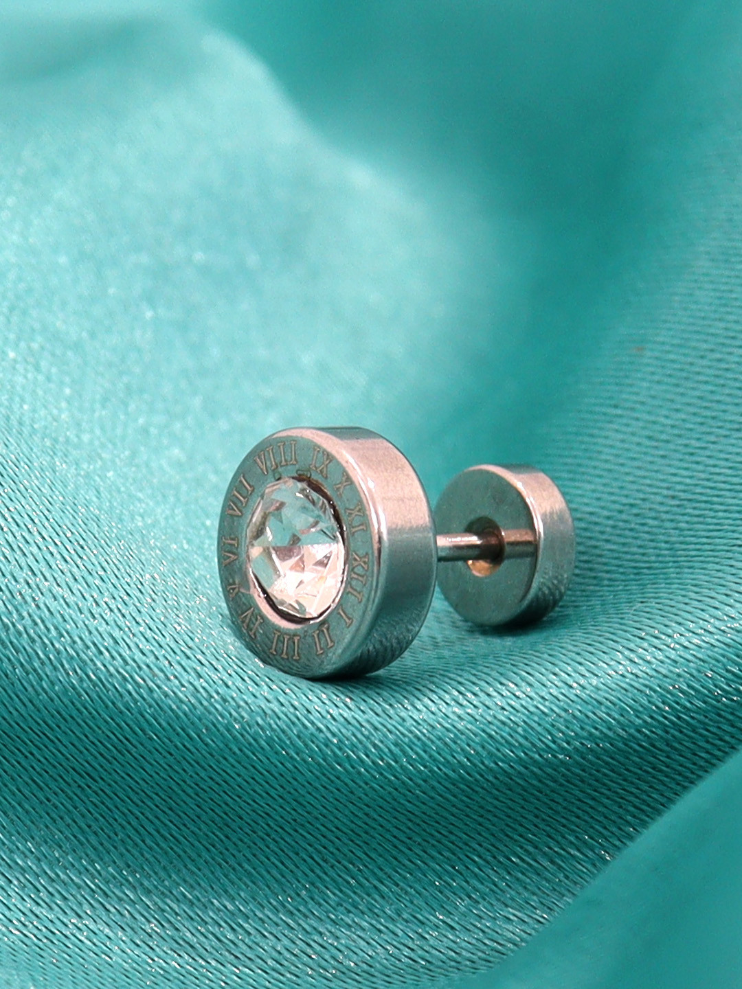 VAGHBHATT Men Stainless Steel Stone Studded Antique Design Round Shaped Studs
