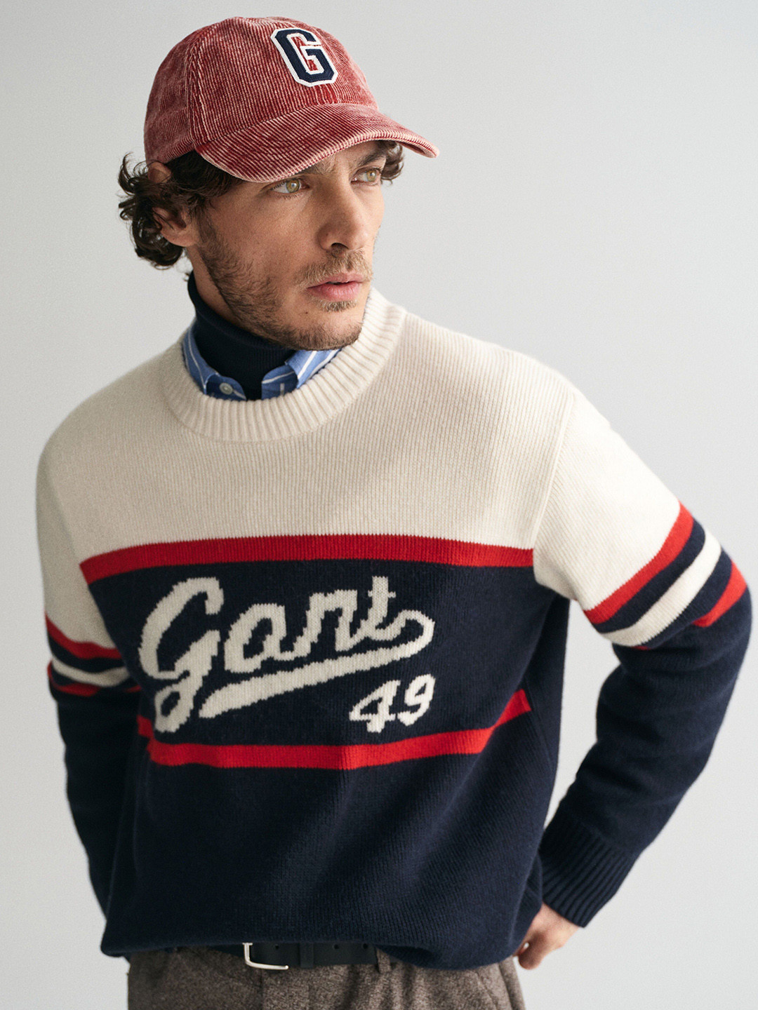 GANT Men Colorblocked Round Neck Pullover Style Sweater