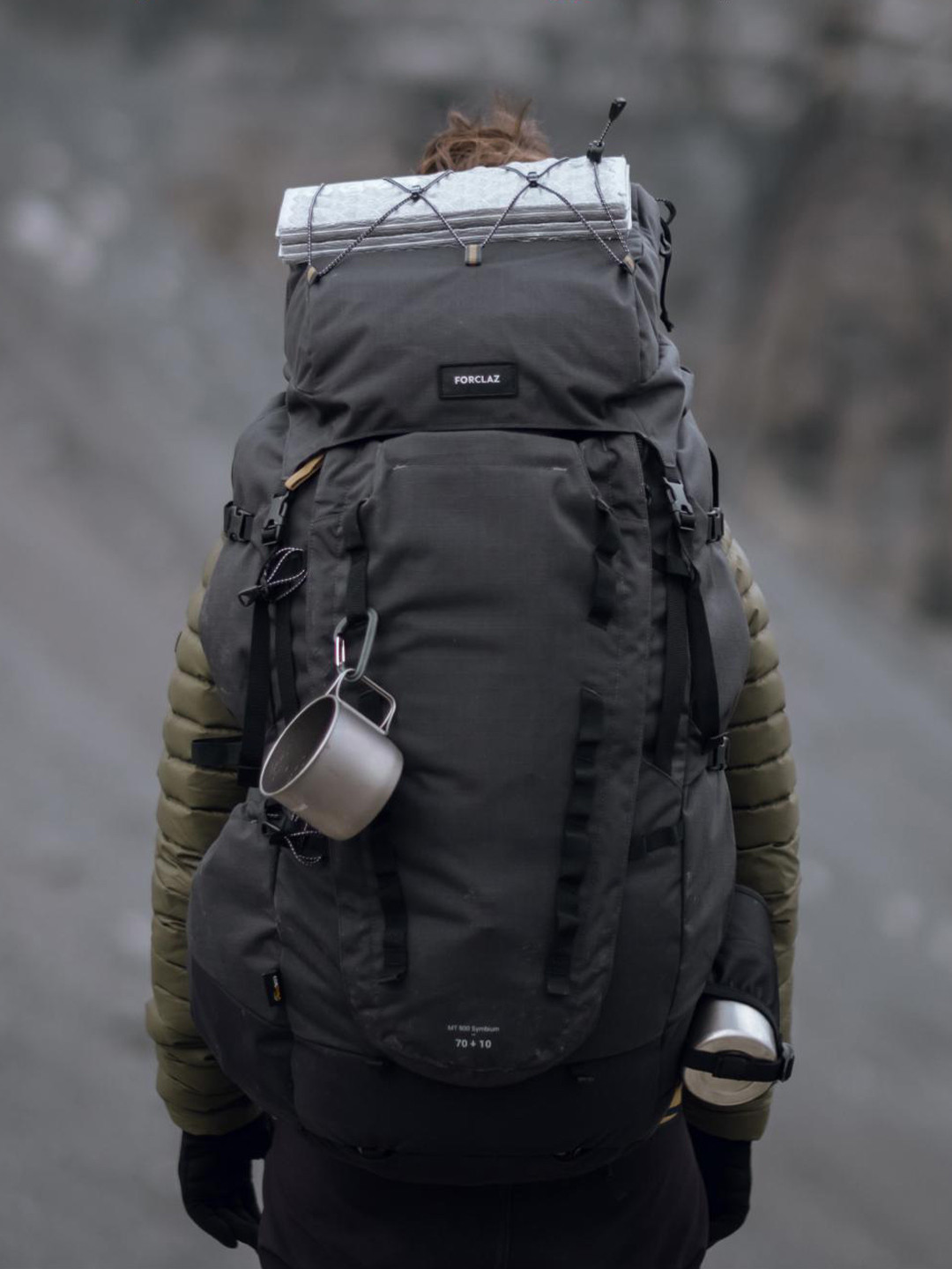 Decathlon FORCLAZ - Unisex Mt900 70L + 10L Expandable Symbium Trekking Rucksack