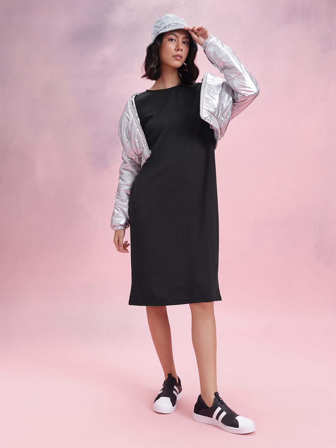 DressBerry Bizwear Self Design Sheath Dress