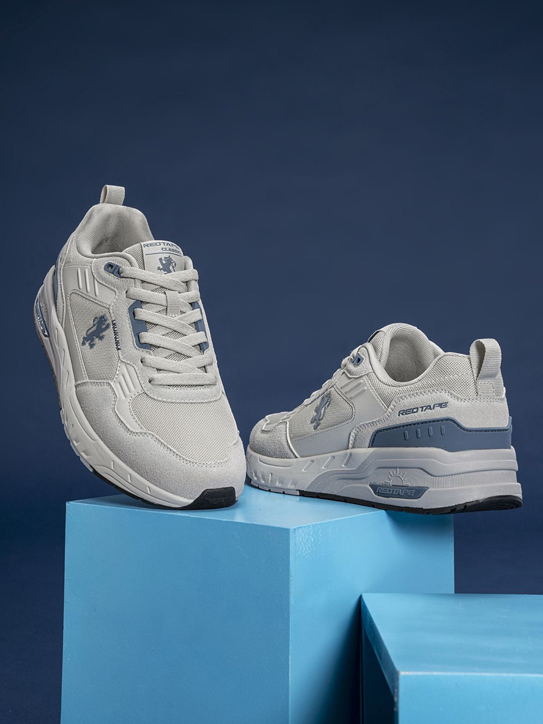 Red Tape Hustle collection Men Colourblocked Sneakers