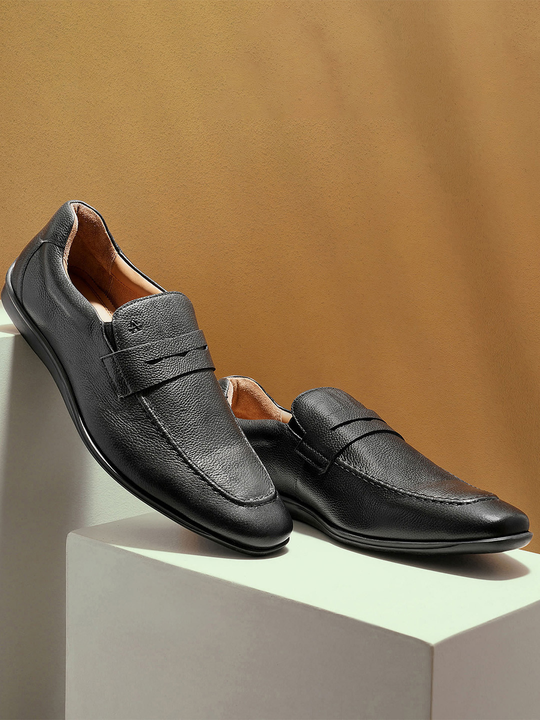 Arrow DIVINE 2.0 Men Leather Loafers