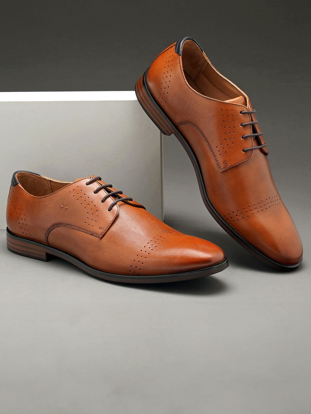 Arrow GAIL 3.0 Men Leather Derbys