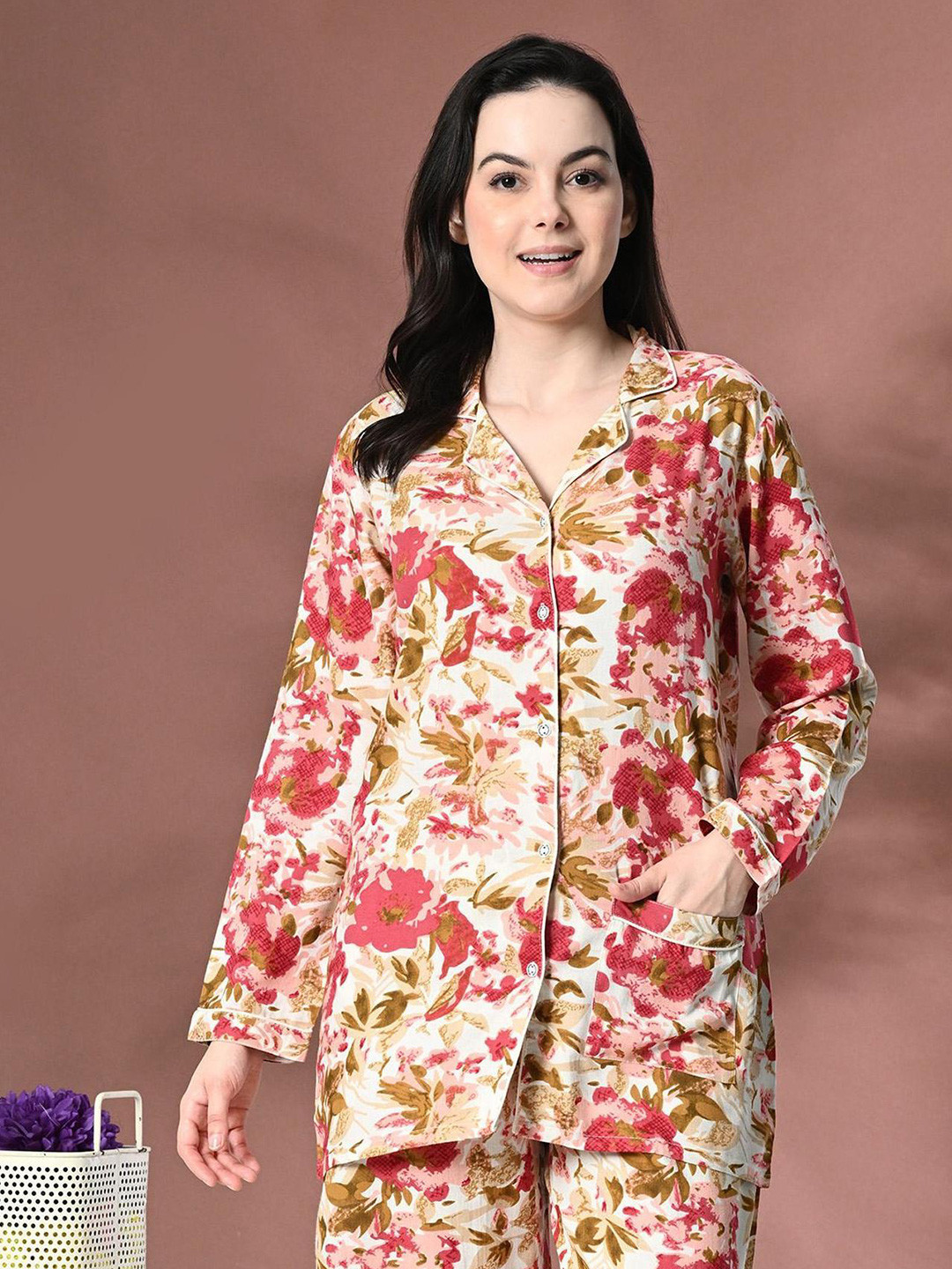 Mintmarie Women Floral Printed Night suit
