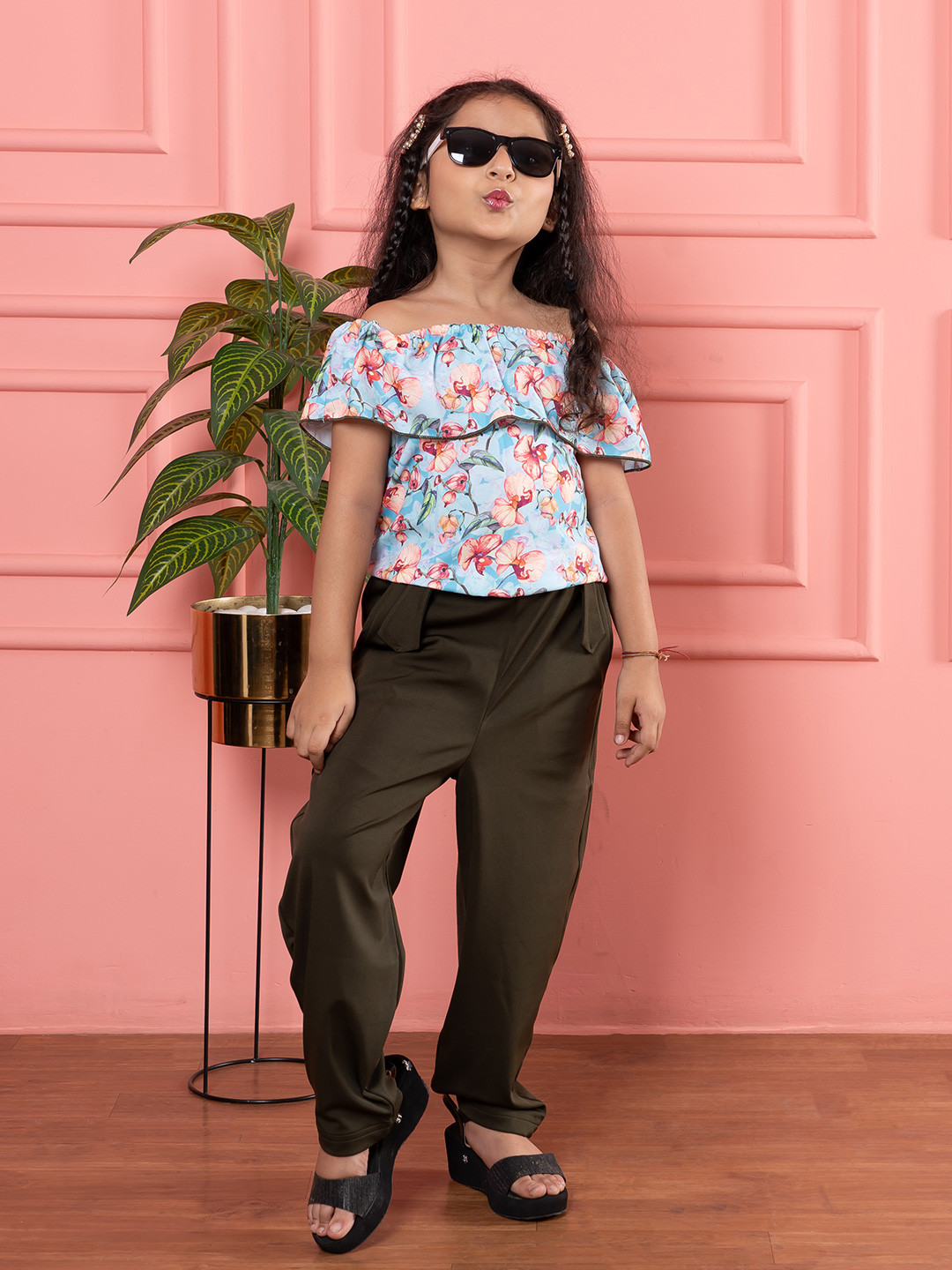 BEBE UNICORN Girls Printed Off-Shoulder Top With Trousers