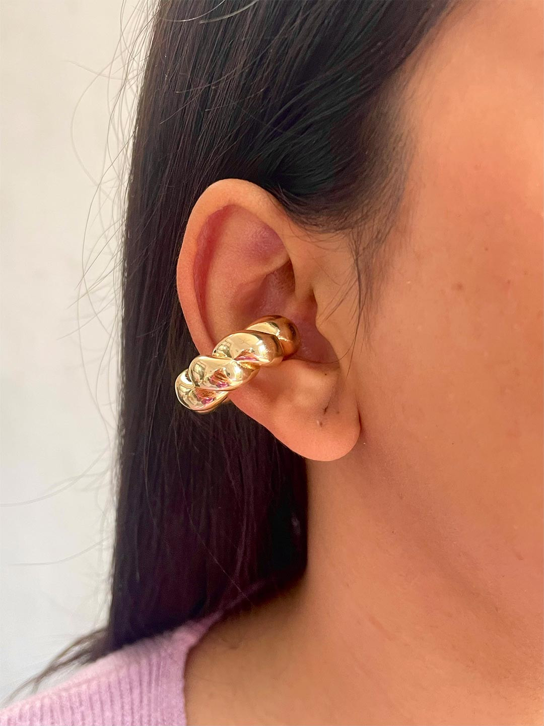 ISHKAARA Gold-Plated Circular Twisted Bold Chunky Ear Cuff Earrings