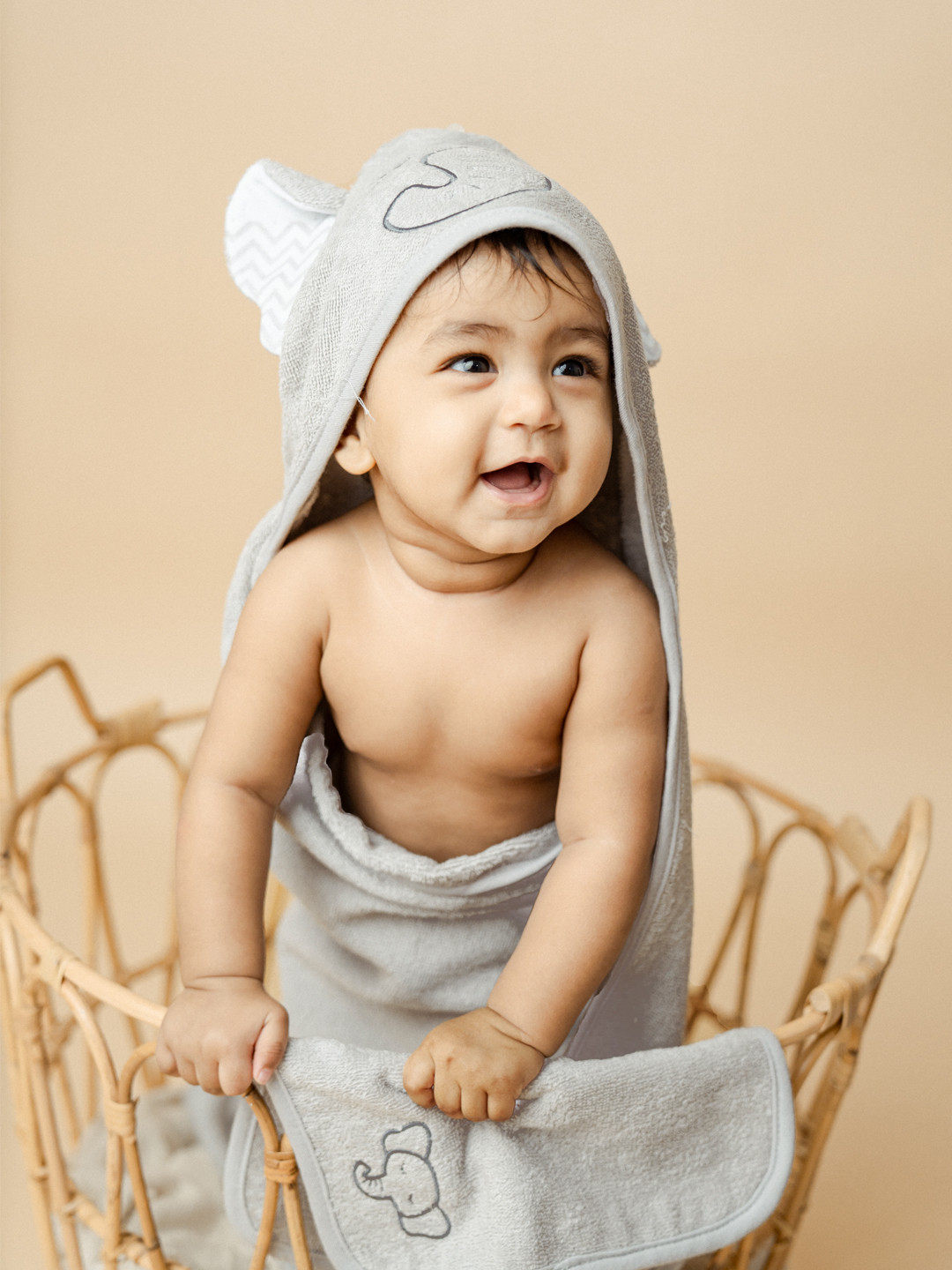 A Toddler Thing Grey & White Printed Terry Cotton 300 GSM Bath Towel