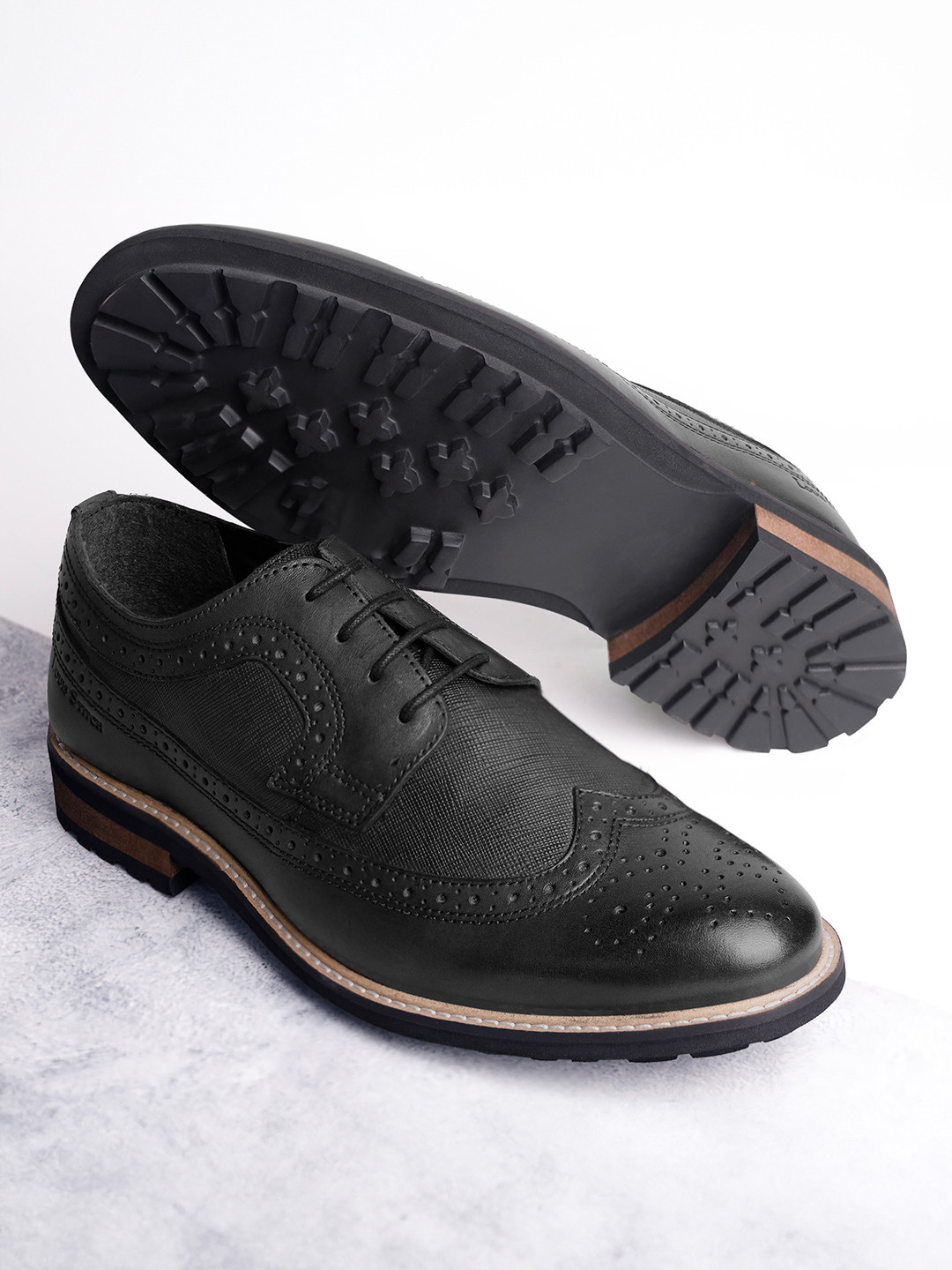LOUIS STITCH Men Jet Black Egyptian Crust Leather Lace-Up Brogues