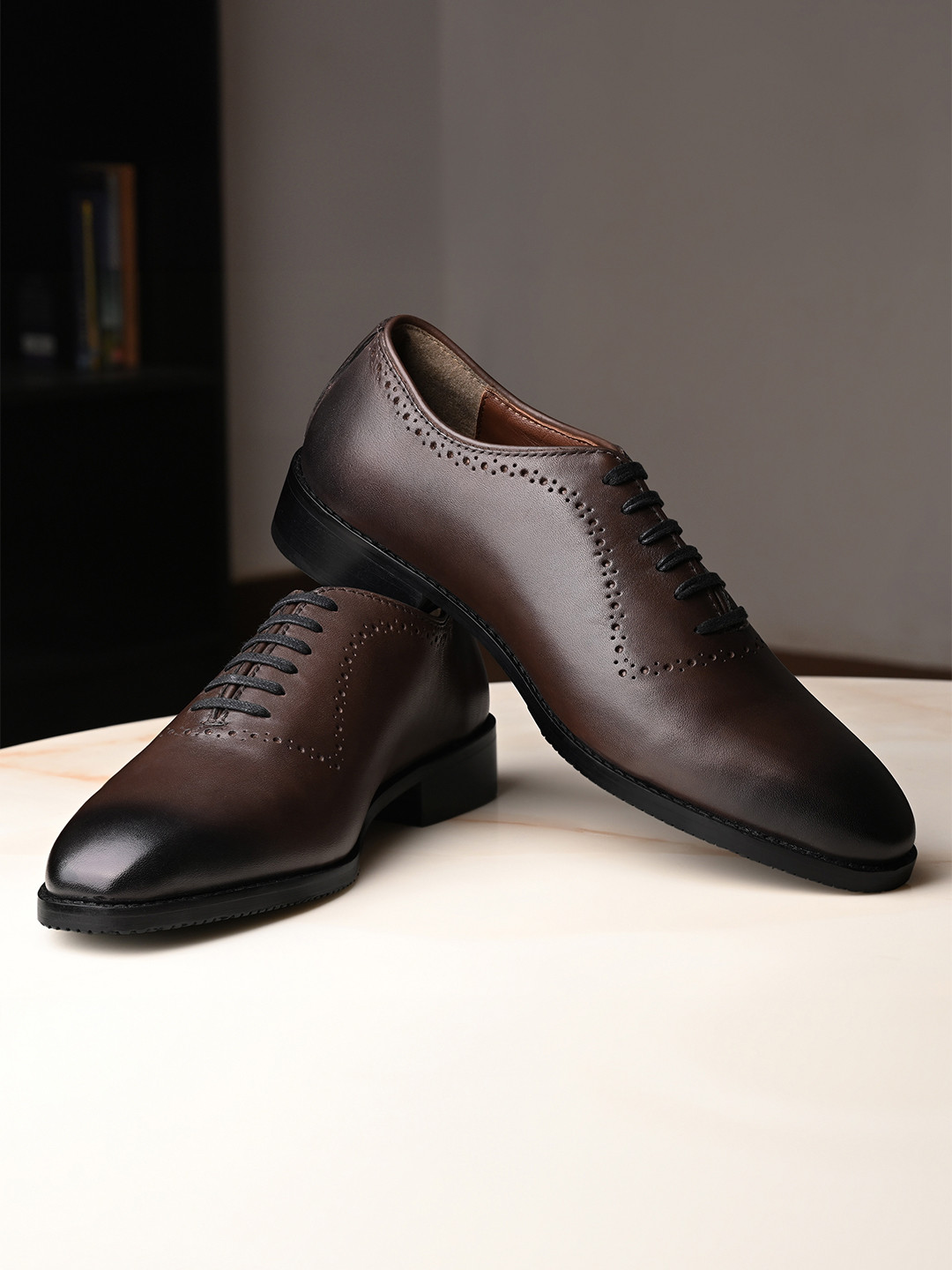 LOUIS STITCH Men Egyptian Crust Leather Wholecut Derby Shoes