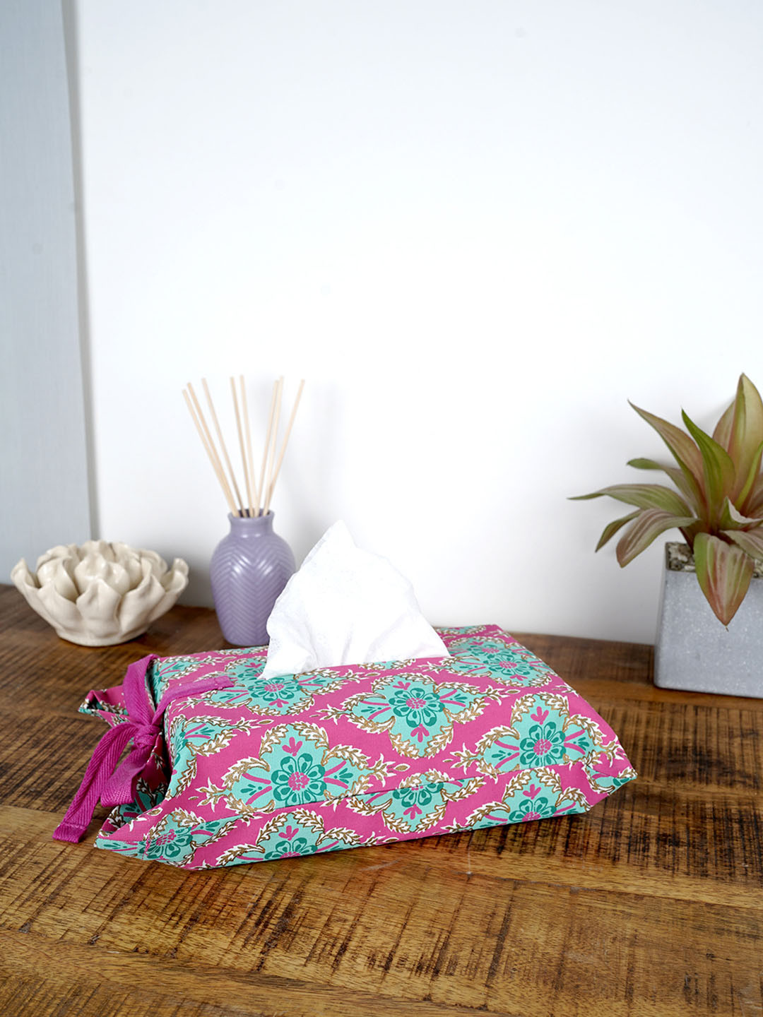 Ratan Cart Pink & Green Ikat Printed Cotton Tissue Box Cover