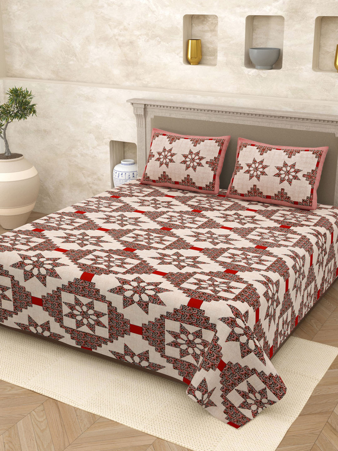 Aura Cream-Coloured & Brown 210 TC Pure Cotton King Bedsheet Set-2.50 m x 2.70 m